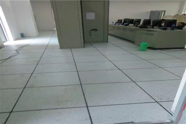 文章附图